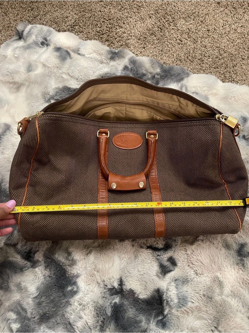 The French Luggage Company Canvas Weekender 🧳🏷️